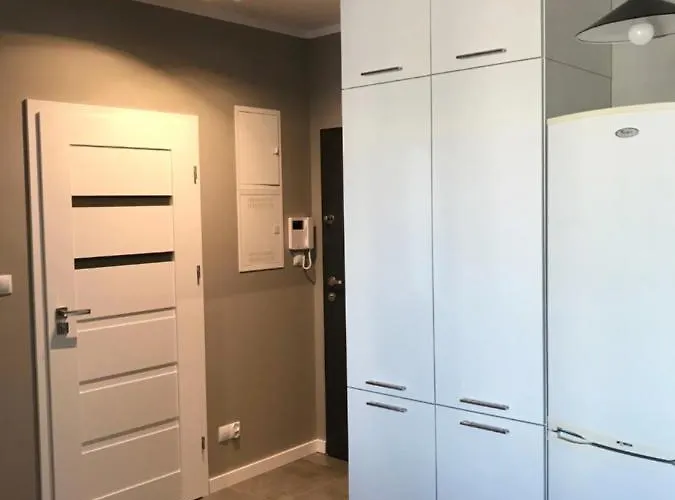 Premium - Witolda Sky 16th Floor - Self Check-in - Parking شقة